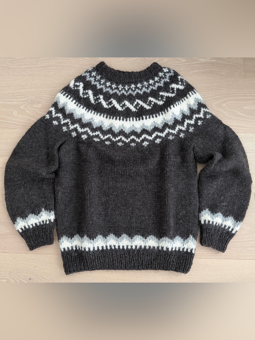 Icelandic hand knit Fair Isle Wool Sweater - Charcoal & Cream